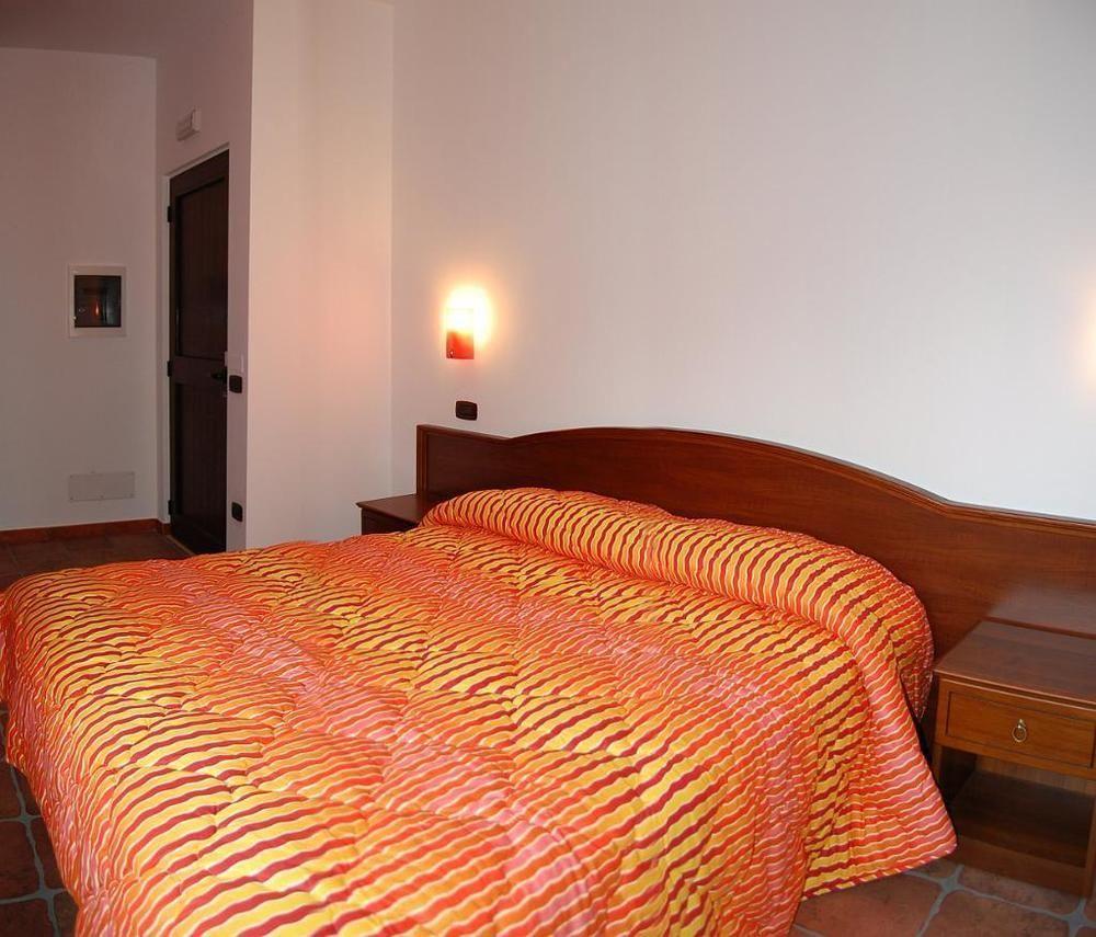 Agriturismo Parra Santa Lucia del Mela Exterior photo