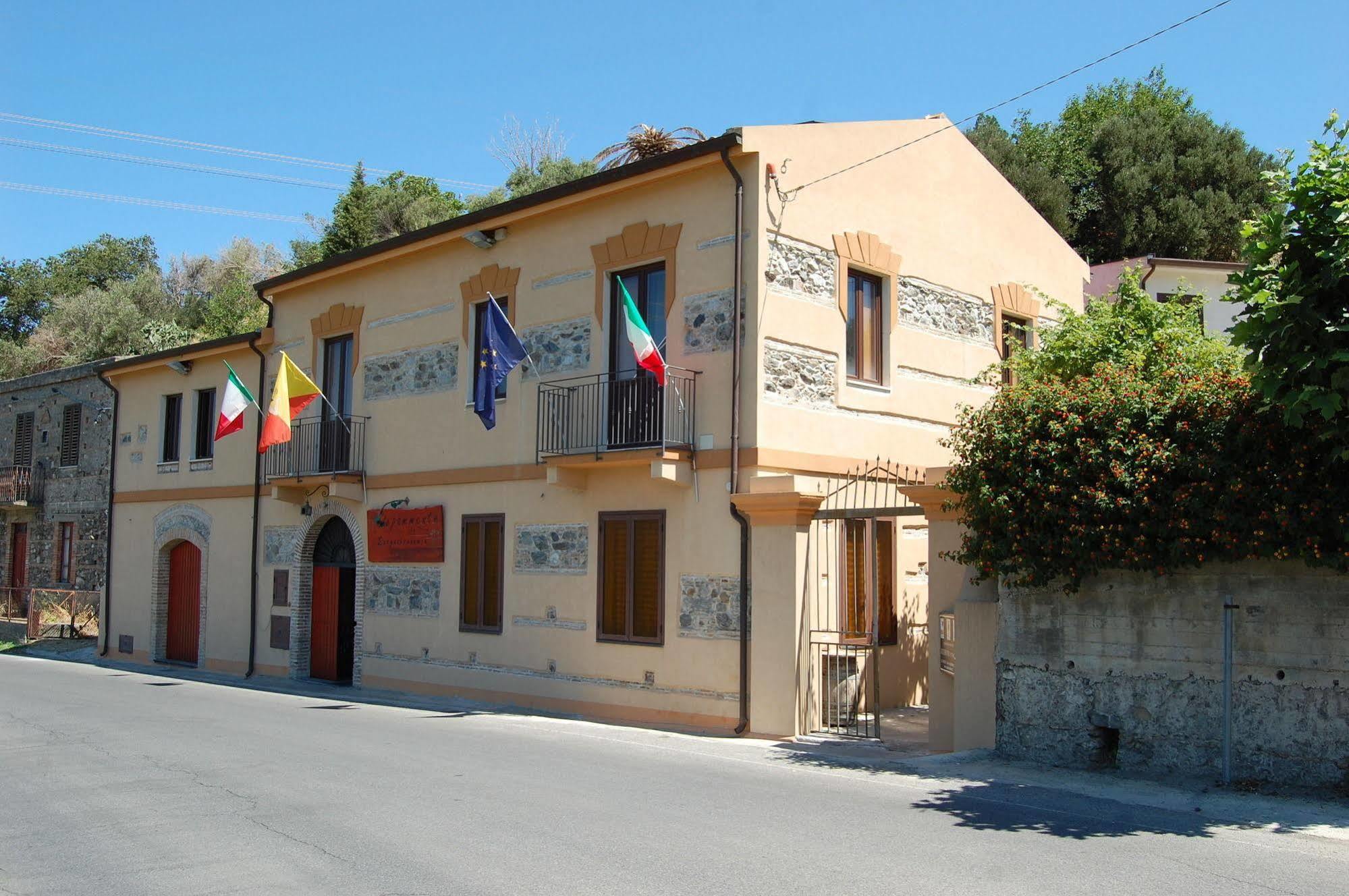 Agriturismo Parra Santa Lucia del Mela Exterior photo